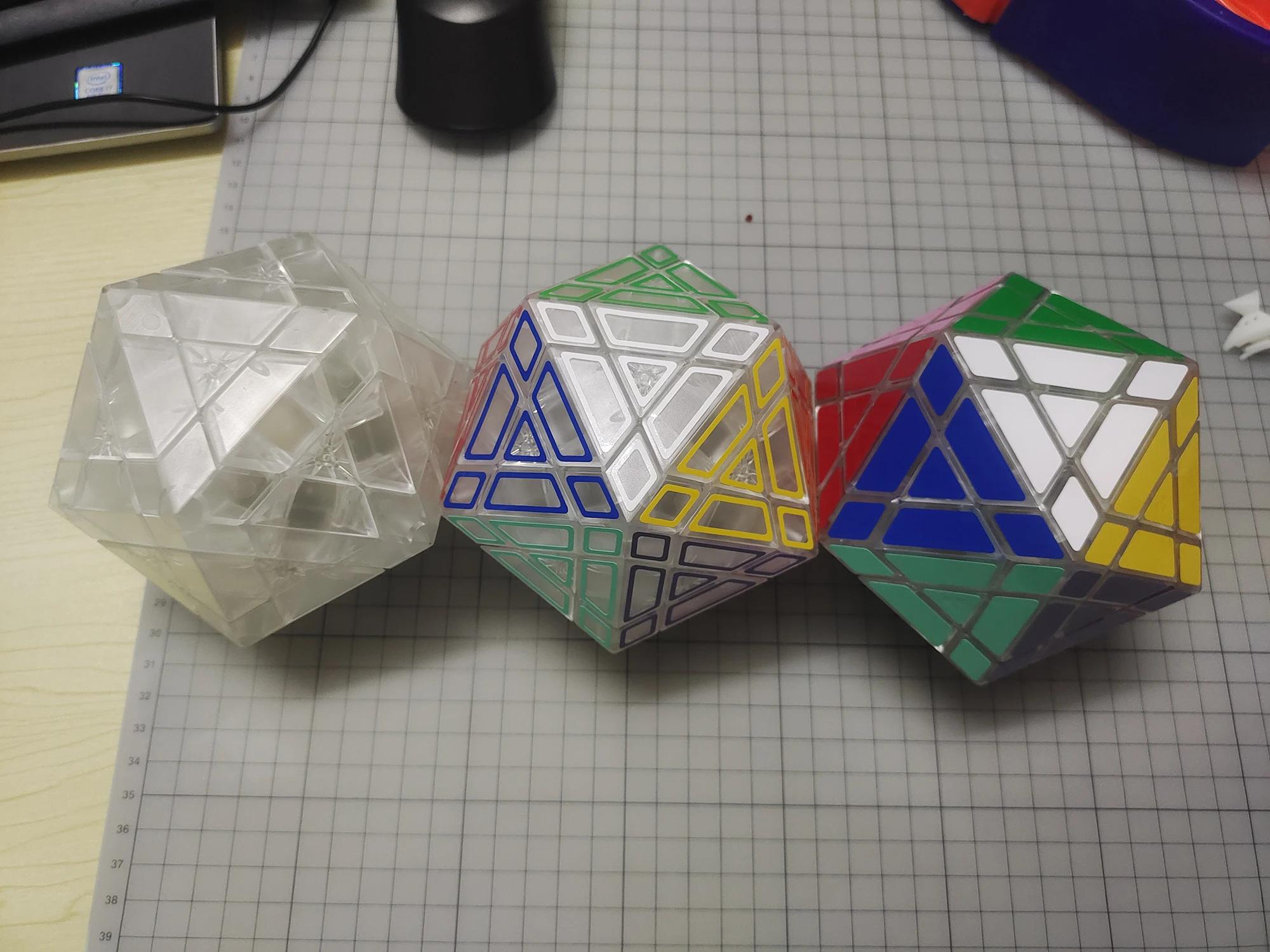   Icosahedron    ̸Ӹ ť    峭, ũ  ̵